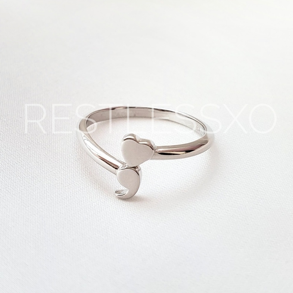 ❤ Heart Semicolon Ring